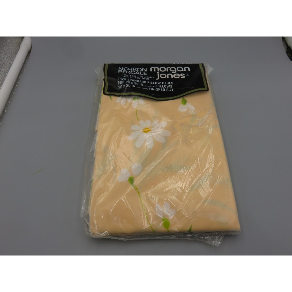 Vintage Morgan Jones Yellow Daisy Pillowcases Set of 2 No Iron Percale Floral